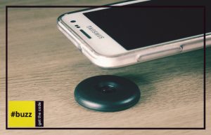Android phone hovering over NFC tag